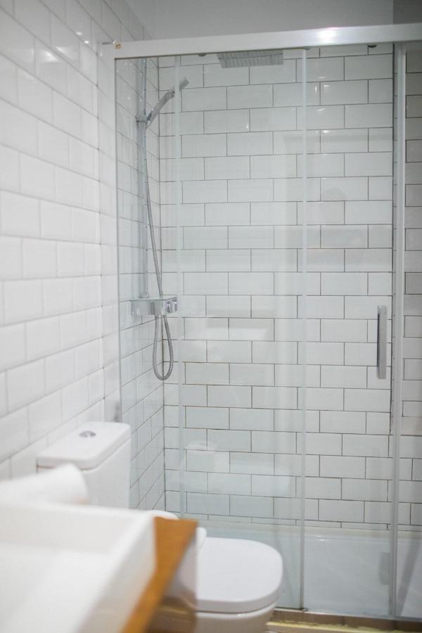 Florit Flats - Cozy Loft By The Central Market Valencia Bagian luar foto