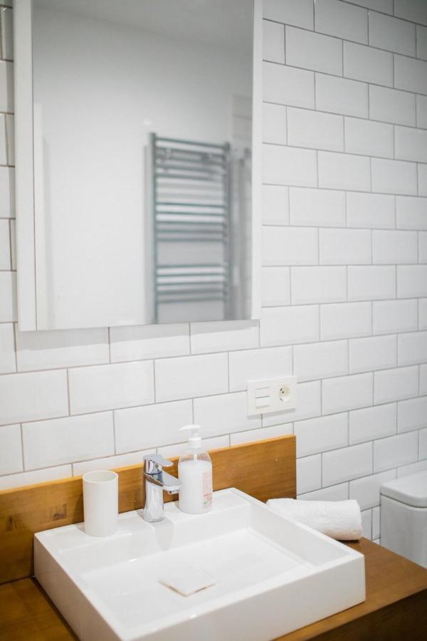 Florit Flats - Cozy Loft By The Central Market Valencia Bagian luar foto
